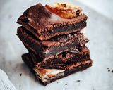 Foto del passaggio 2 della ricetta Brownies cioccolato e pere 🍐🍫