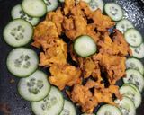 A picture of step 6 of Sheet samosa pakora.