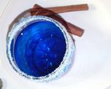 A picture of step 2 of Cinnamon blue fizz.
