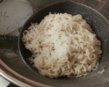 மேகி நூடுல்ஸ் நெஸ்ட் ரெசிபி ஸ்டேப் 1 புகைப்படம்