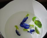 Foto langkah ke 2 dari resep Teh Telang Mint.
