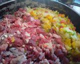 Foto del paso 2 de la receta: Salsa roja con carne para salir de cualquier apuro.😁👏🥣🥫🥩