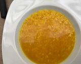 Foto del paso 4 de la receta: Caldito de pollo, zanahoria, patata y cebolla