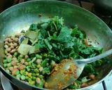 लेकुरवाळी भोगीची भाजी (bhogichi bhaji recipe in marathi) रेसिपी स्टेप 3 फोटो 