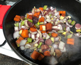 Foto del paso 4 de la receta: Estofado de ternera al vino tinto