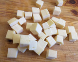 Foto del paso 3 de la receta: Empanadas de queso cóctel 🧀