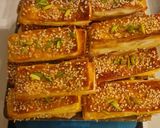 عکس مرحله 12 از دستور شیرینی زبان با خمیر هزارلا🥨