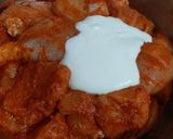 A picture of step 2 of Chicken Korma.