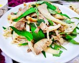 Hình bước làm 2 của món Nấm bào ngư trộn muối tiêu