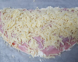 Foto del paso 4 de la receta: Pizza de hojaldre rellena facilísima 😉
