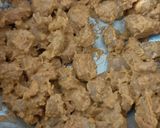 A picture of step 1 of Soya pakode.