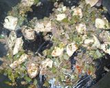 A picture of step 4 of Chicken with pita bread.