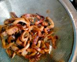 Foto langkah ke 2 dari resep 192. Tumis Pare Cumi Asin.