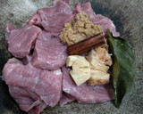 Foto langkah ke 2 dari resep Semur daging + kentang betawi.