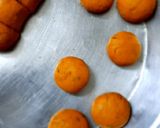 A picture of step 5 of Masala saunf puri.