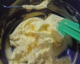 Foto langkah ke 2 dari resep BUTTER CREAM HOMEMADE (untuk olesan kue-kue cupcake,kue tart).