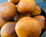 A picture of step 6 of Crème Brûlée Donuts.