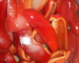 Foto del paso 1 de la receta: Morrones en aceite!😋😋😋