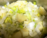 Foto del paso 2 de la receta: Crema de espárragos trigueros y puerros