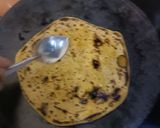 A picture of step 4 of Missi paratha.