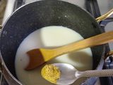 بسبوسة بالقشطه المعمولية