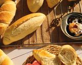 Hình bước làm 3 của món Bánh Mì Việt Nam