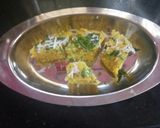 A picture of step 8 of Instant Khaman Dhokla.
