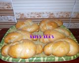 A picture of step 7 of Garlic Buttery Knots.