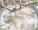Foto del paso 5 de la receta: Pastel de claras y leche condensada