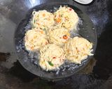 Foto langkah ke 4 dari resep 573. Bola Bola Mie.