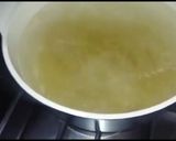 A picture of step 1 of Kung pao noodles.