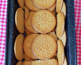Foto del paso 2 de la receta: Pudin de galletas con fresas y flan instantáneo de vainilla