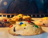 Hình bước làm 5 của món 💚 Cookies Sô Cô La Viên M&M Đủ Màu