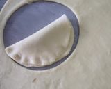 صورة لخطوة 1 من وصفة حلوة سهلة وبدون فرن ☕🥐🥤
