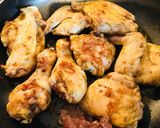Sajtos-tejfölös, brokkolis csirke (Gluténmentesen is) recept fázis 1 fotója