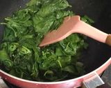Foto langkah ke 3 dari resep Tumis daun Ubi sederhana.