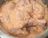 A picture of step 1 of Turkish chicken.