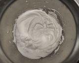 Foto del paso 3 de la receta: Merengues 🌰