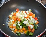 A picture of step 5 of Nasi Goreng (Indonesian Fried Rice).