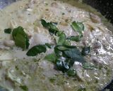 รูปขั้นตอนการทำที่ 10 ของ แกงเขียวหวานไก่หน่อไม้สด สูตรนมสด
