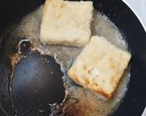 A picture of step 3 of Pan-Fried Breaded Feta.