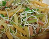 Hình bước làm 3 của món Nui rau củ xào bò