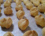Foto langkah ke 5 dari resep Sus Kering Keju.