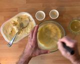 Foto del passaggio 2 della ricetta Crème Brûlée di 2 ingredienti pronta in 5 minuti
