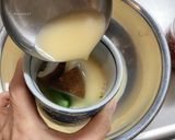 Foto del passaggio 4 della ricetta Budino salato con fungo e gamberetti "chawan mushi" (cucina giapponese🇯🇵😋)