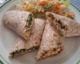 Foto del paso 9 de la receta: Burritos de requesón con espinacas y pechuga