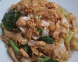 Foto langkah ke 4 dari resep Kwetiau Goreng ala Chinese Food.