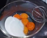 A picture of step 3 of Crema Catalana.