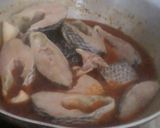 A picture of step 4 of Fish curry.