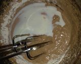 A picture of step 7 of Peanut butter cake wit strawberry jam#charityrecipe#4wkchalenge.